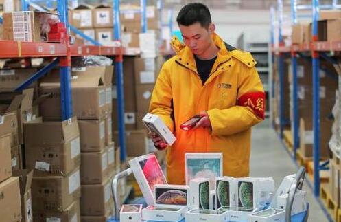 外媒：京東雙十一以實習之名壓榨職校學生，不配合難畢業